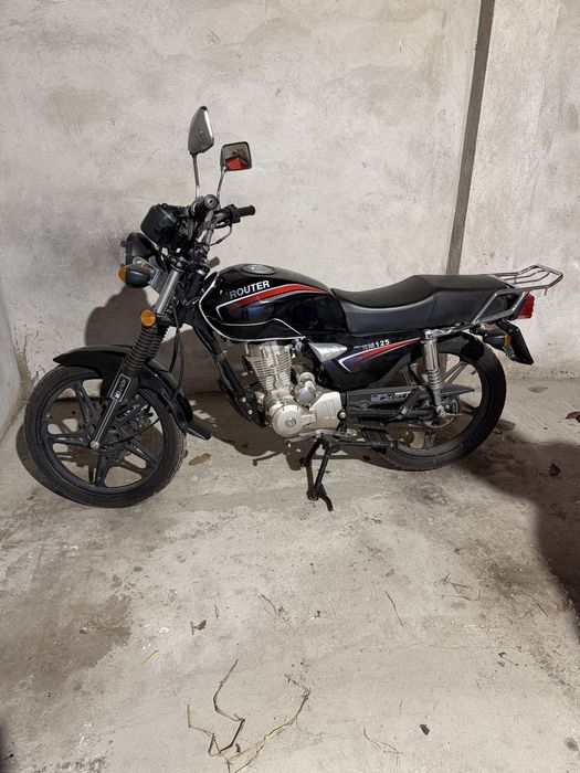 Motocykl Romet router 125 na kat.B jak nowy (k125,z125, cfmoto, loncin