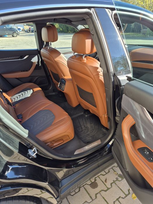 Продам Мазерати Леванте 2019 года