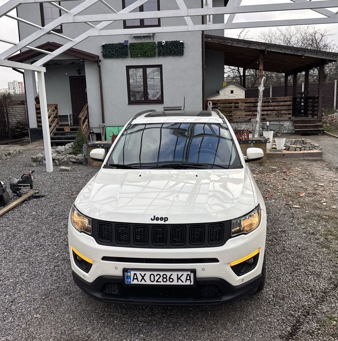 Jeep Compass 2017 (89тис), панорама, зимний пакет!