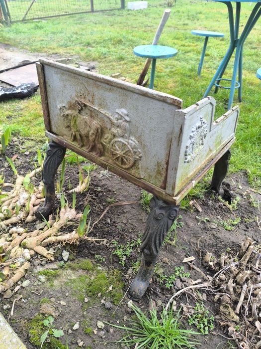 Duży grill żeliwny