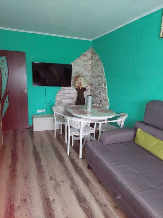 Продам 3к квартиру з ремонтом жилий стан.Індивідуальне газове опалення