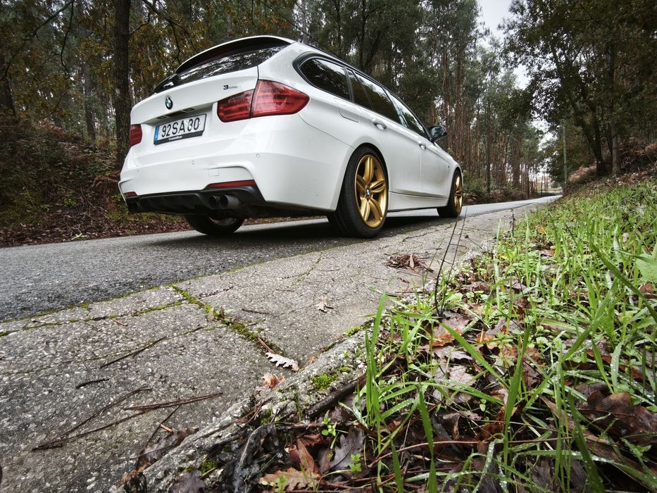 BMW  320D pack M