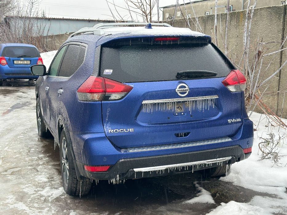 Продам ниссан рог 2018г.