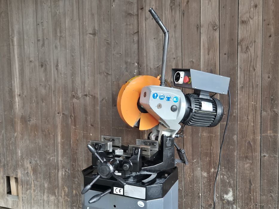 Piła tarczowa ,taśmowa  do metalu