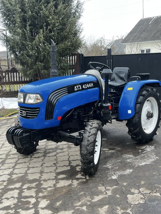 ДТЗ 244 чотирнадцятого року був придбаний в пʼятнадцятому стан робочий