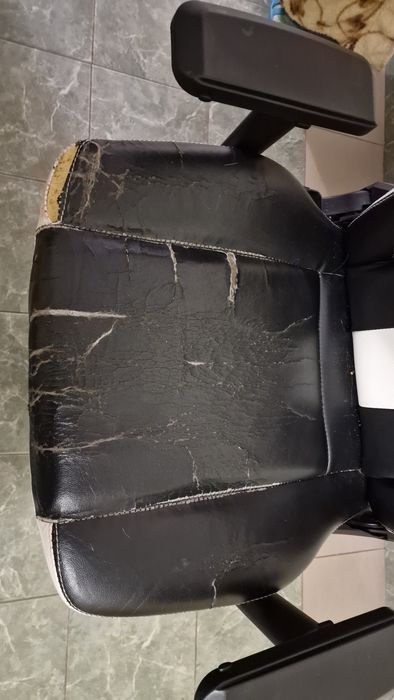 Компьютерное кресло