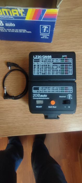 Фотовспышка Unomat 20B avto
