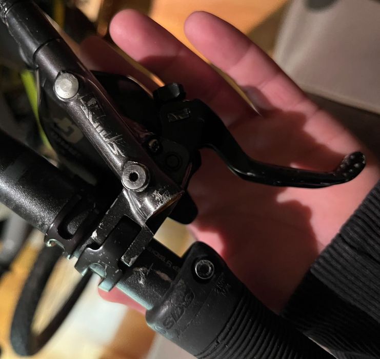 Travões Shimano Saint 4 pistões BR-M820