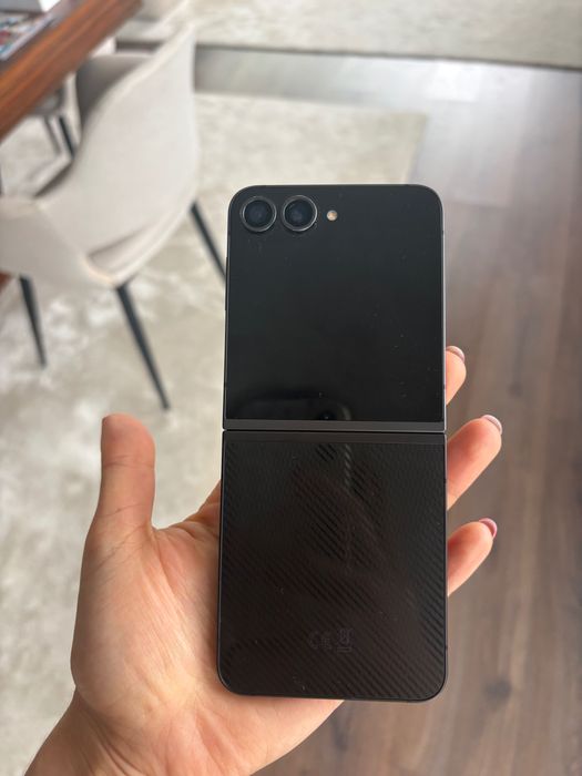 Samsung flip6 - como novo