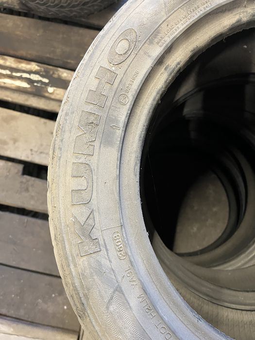 Kumho r 16 205/55