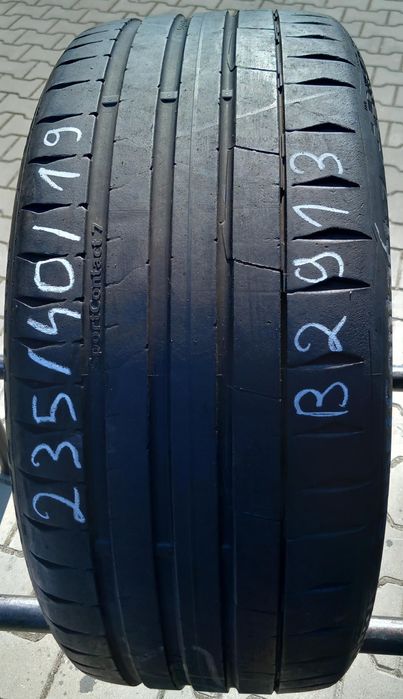 235/40/19 Continental Sport Contact 7 96Y