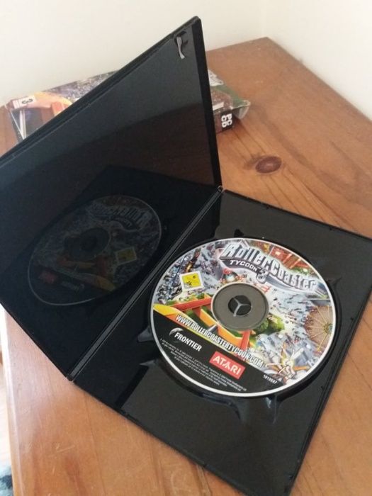 Roller Coaster Tycoon 3 - CD-PC426429793163683843