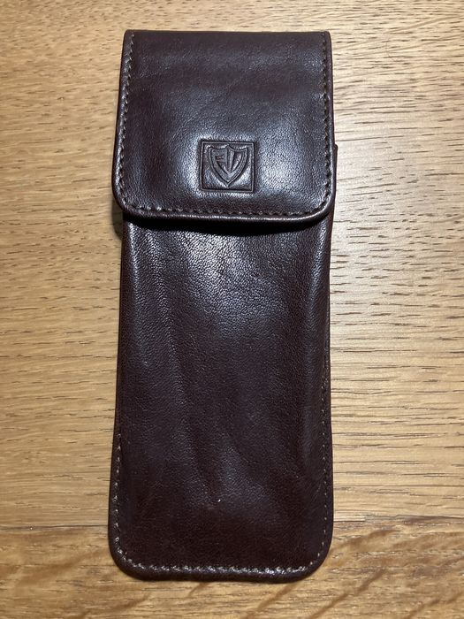 Estojo para canetas em pele