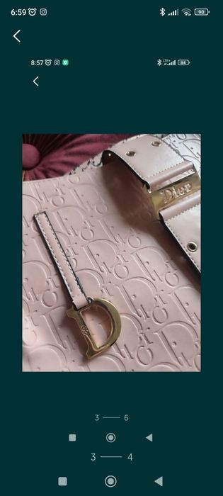 Logo Dior różowa pudrowy róż