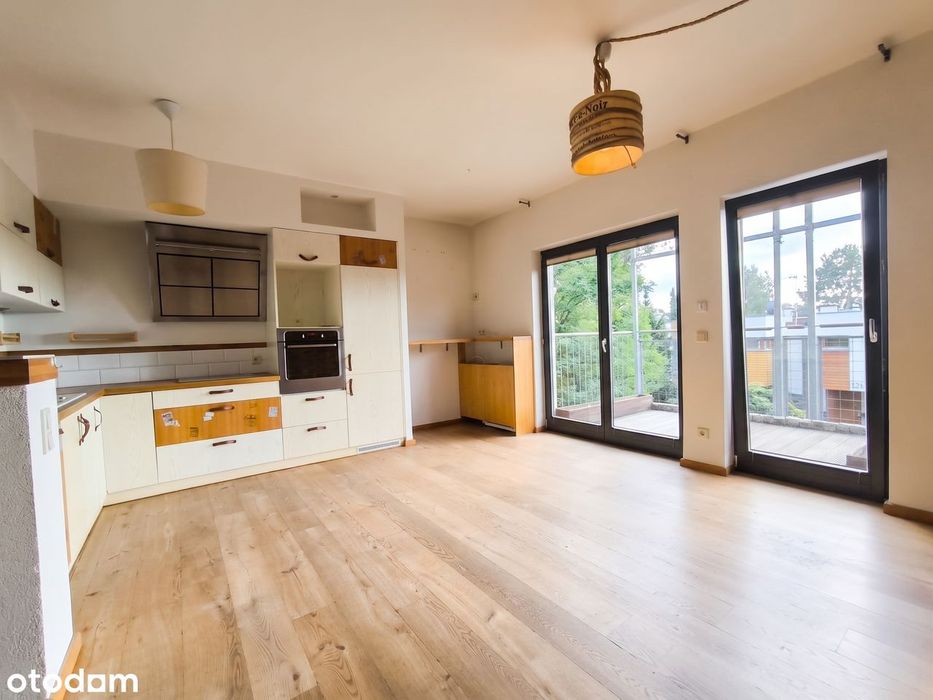 Apartament dwupoziomowy, z miejscem postojowym i komórką lokatorską !