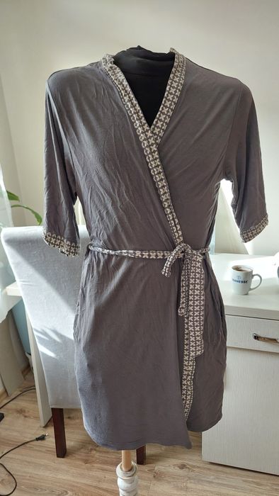 Podomka z kieszeniami