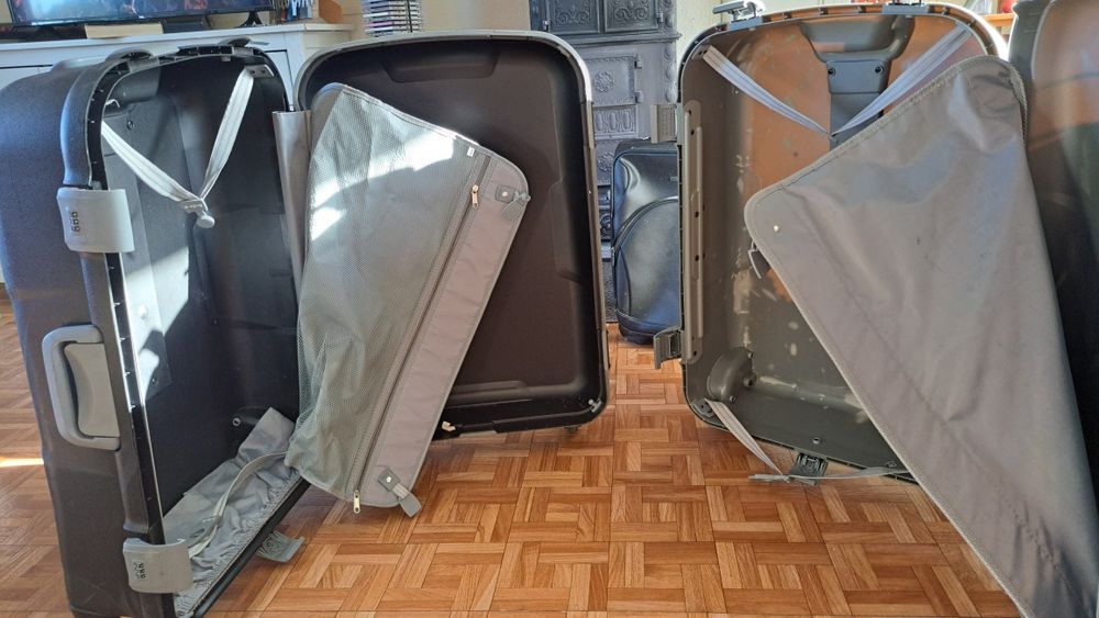 Продаж 2х валізи Travel