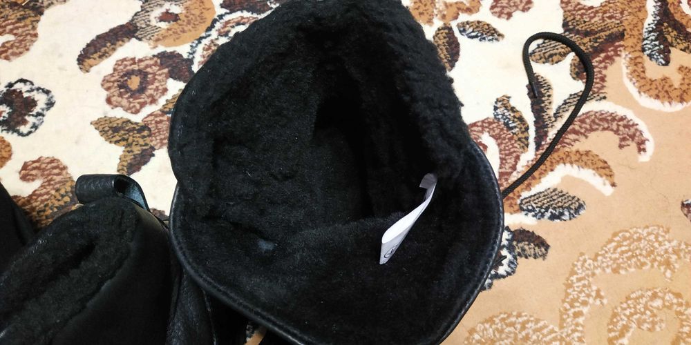 Ботинки кожанные высокие с защитной вставкой