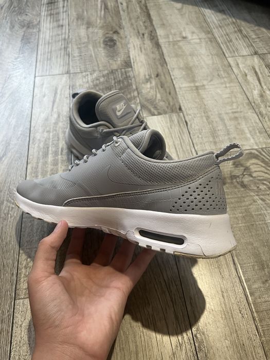 Кросівки Nike air max thea
