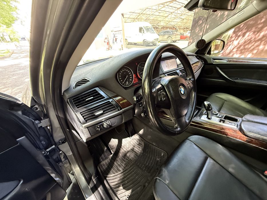 Продам BMW X5 E70 Xdrive 35 D