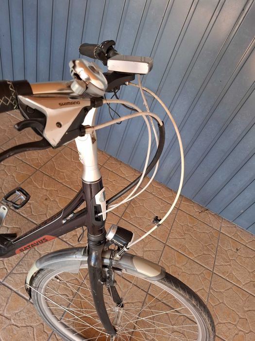 Bicicleta Eléctrica Batavus (bateria danificada)