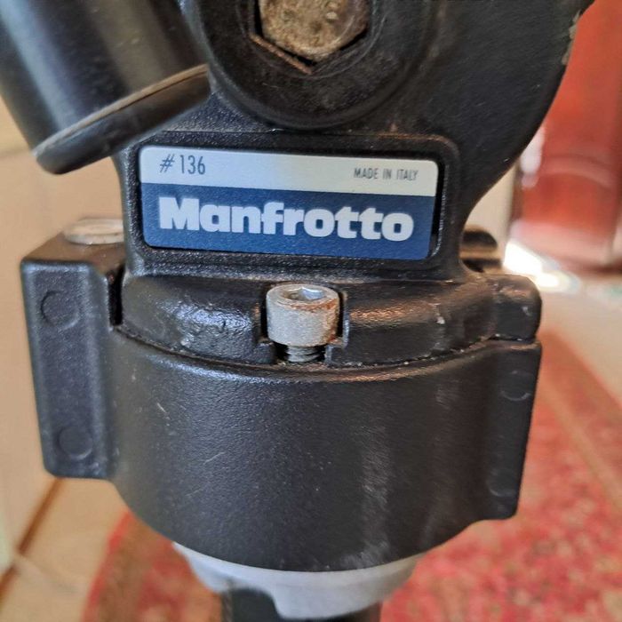 Штатив Manfrotto #028B + #136 (video)
