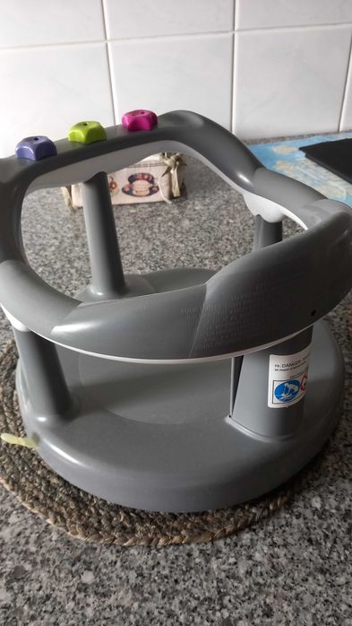 Cadeira de banho para bebé