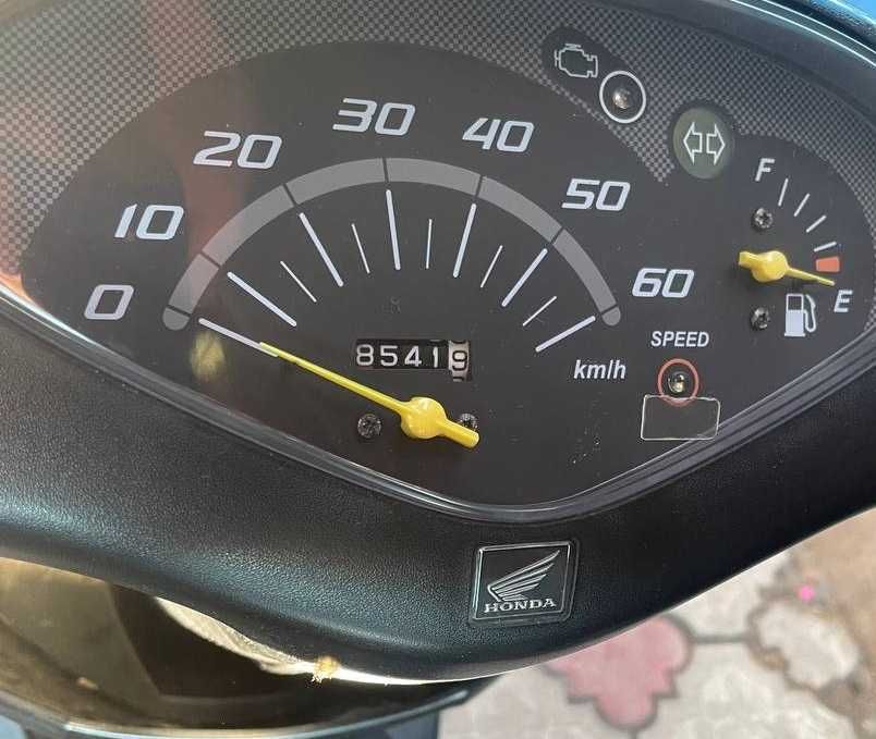 Скутер Honda dio af 68