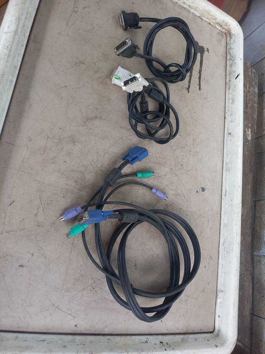 різні кабеля до комп*ютерів