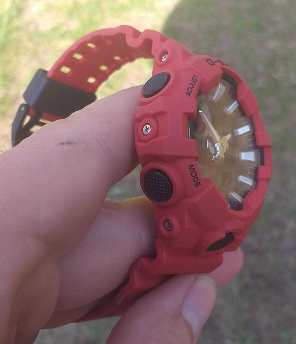 Zegarek Casio G-shock GA-700-4AER