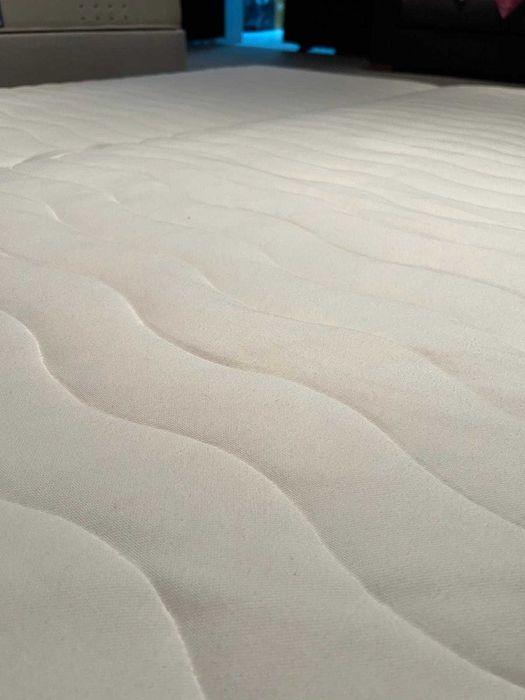 Vende-se Sofá-Cama IKEA (quase novo) com colchões incluídos