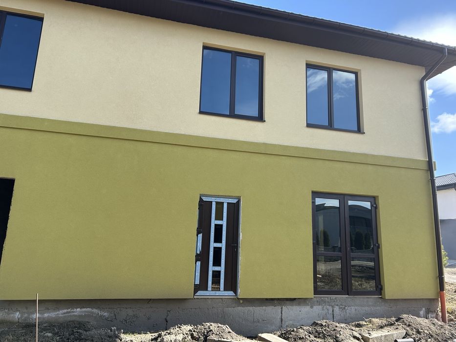 Котедж масив КРИНИЧЕНЬКА