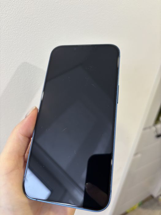 Айфон 13 на 256 Gb