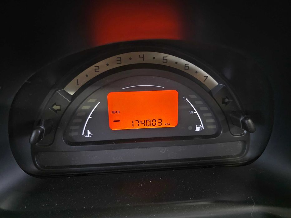 silnik Citroen c3 prulier 1.6 16v 174 tys z DE bez gazu sprawny 1587cm 80 kw