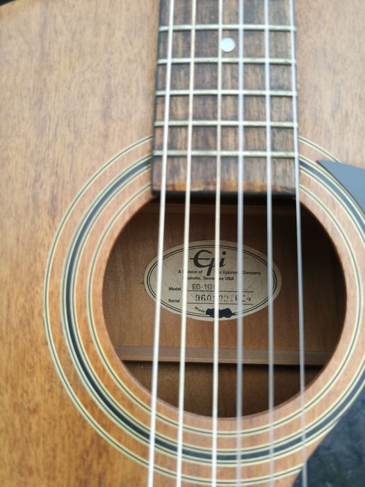 Epiphone guitarra acustica