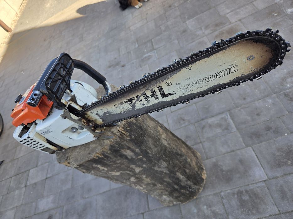 Piła motorowa (łańcuchowa) STHIL 051  AV