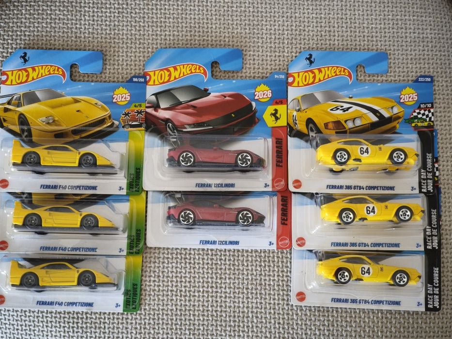 Lote 8 Ferrari Hotwheels