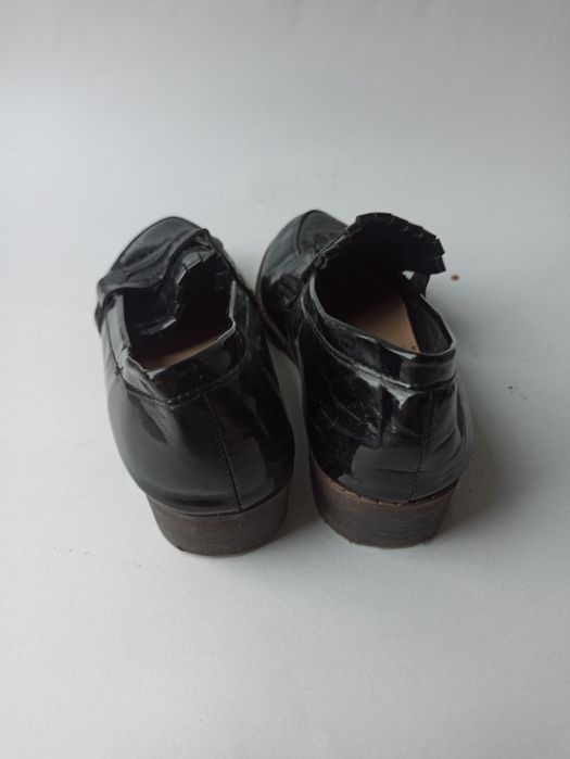 Sapatos/ Sabrinas/ Sandálias