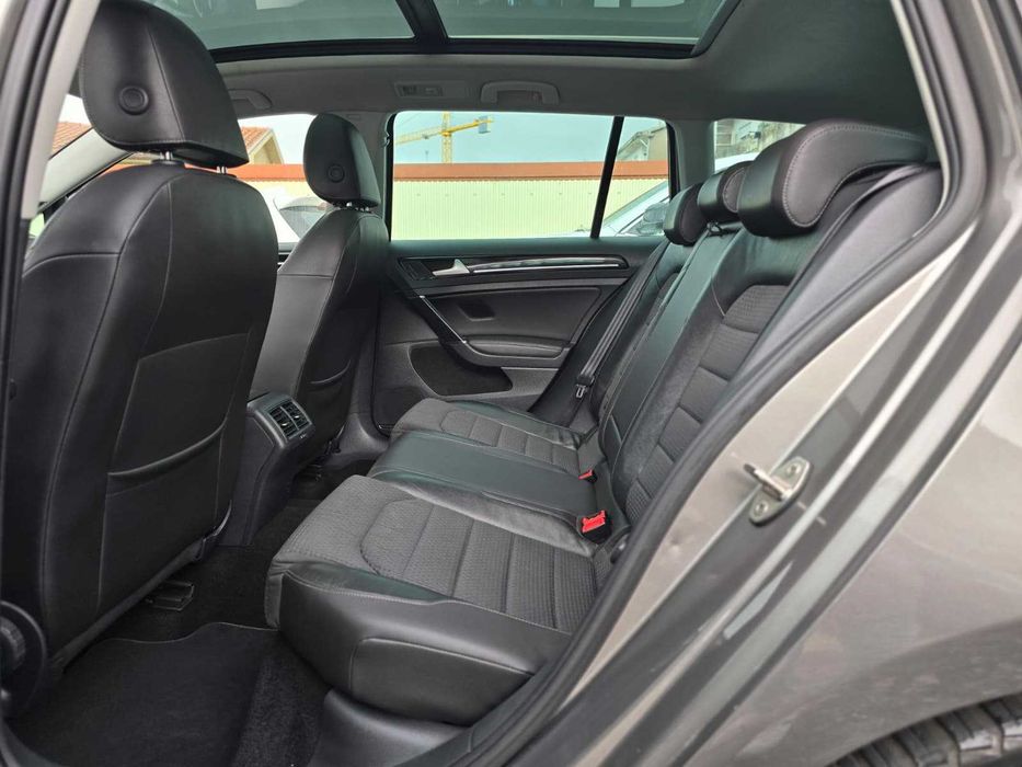 VOLKSWAGEN GOLF 7 VARIANT 1.6TDI 110CV "DSG" LOOK GTI 7.5