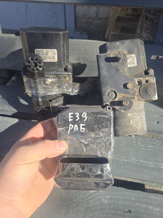 Блок ABS BMW E39 E38 DSC Bosch 001  002 067
