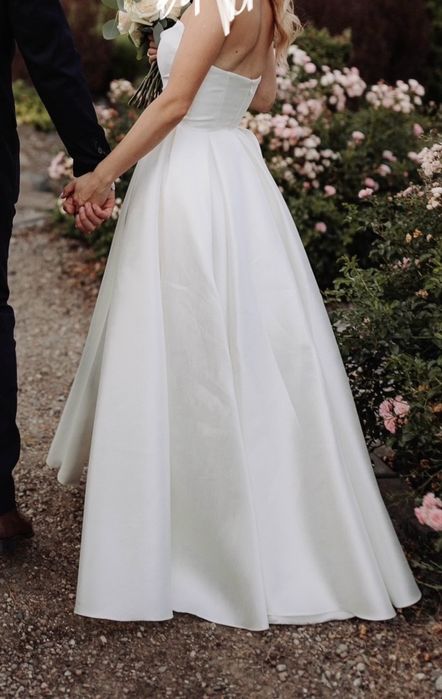 Suknia ślubna Avenue22