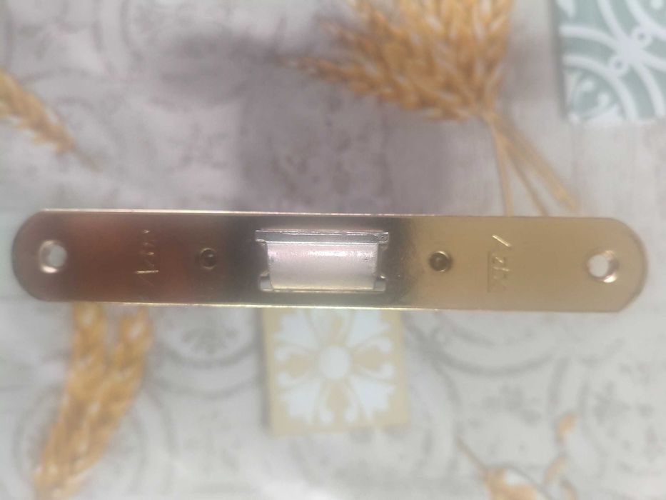 Fechaduras de porta como novas