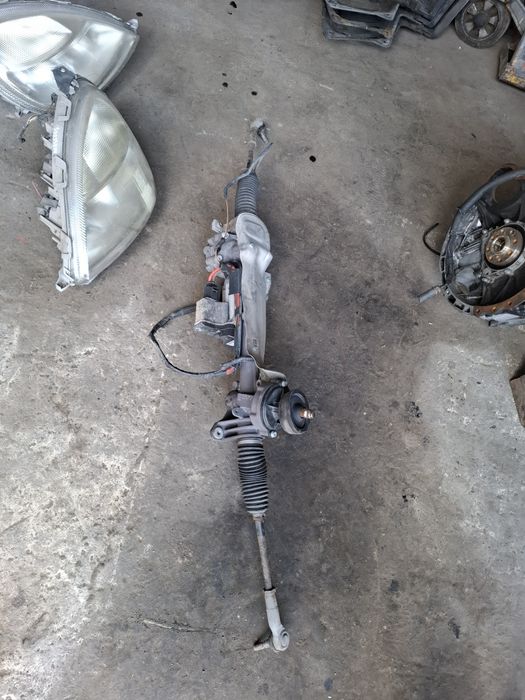 Рульова рейка електрична VW Golf 5 Passat B6 Octavia A5 Touran 1K1423051CE