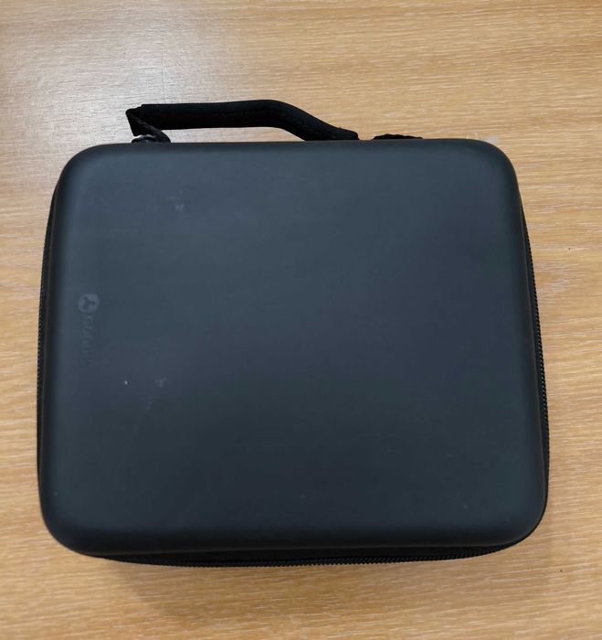 TomTom VIA 135 M Europe – Como Novo + Pack Bolsa & Acessórios (Mapas Vitalícios Gratuitos)