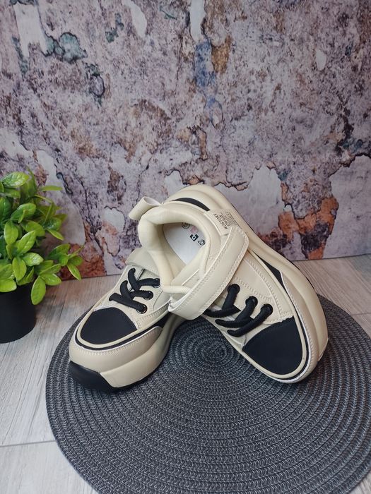 Стильні кросівки дитячі підліткові для дівчинки Jong Golf