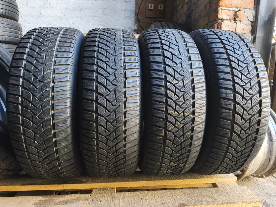 Шини 215/65/16 Dunlop