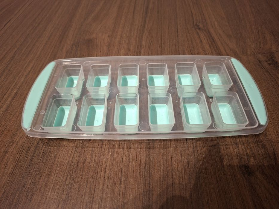 Foremka na lód - silikonowe dno