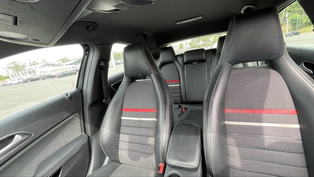 Mercedes-Benz A 180 — fotografia 6