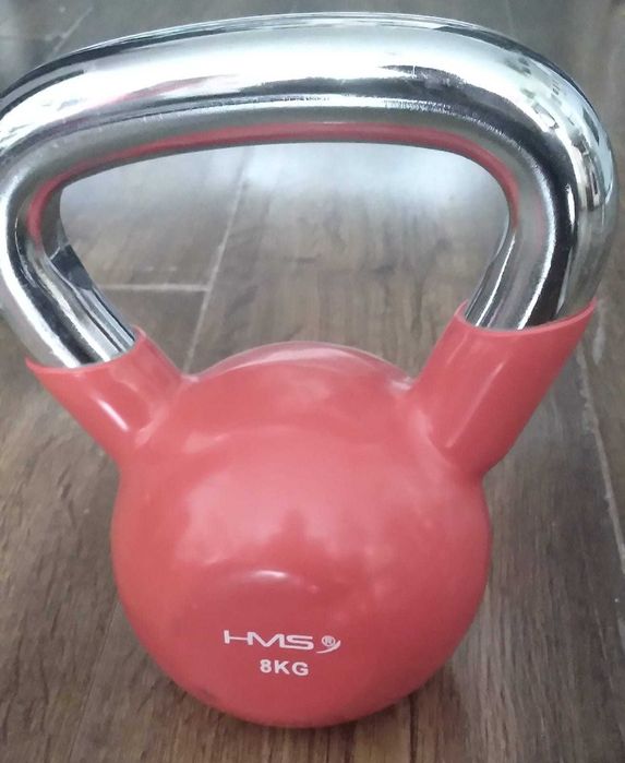 KETTLEBELL żeliwny pokryty winylem czerwony HMS 8 kg