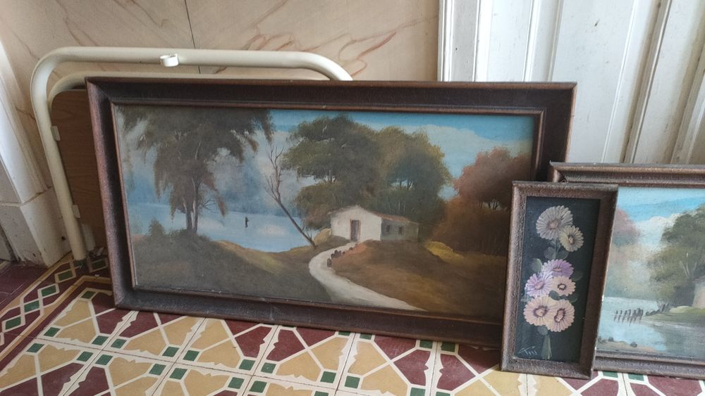 Quadros pintados à mão